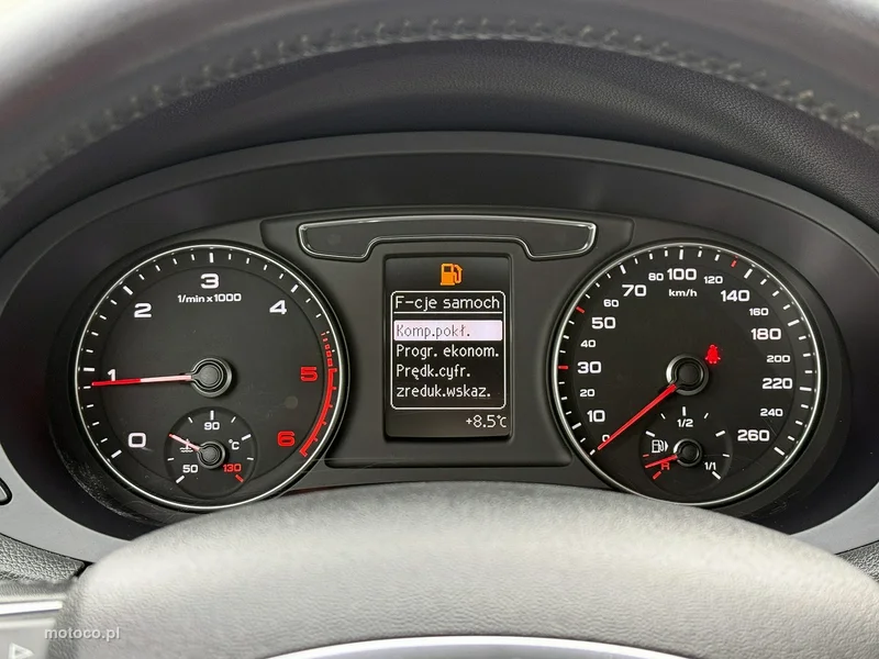 Audi Q3 8U 65