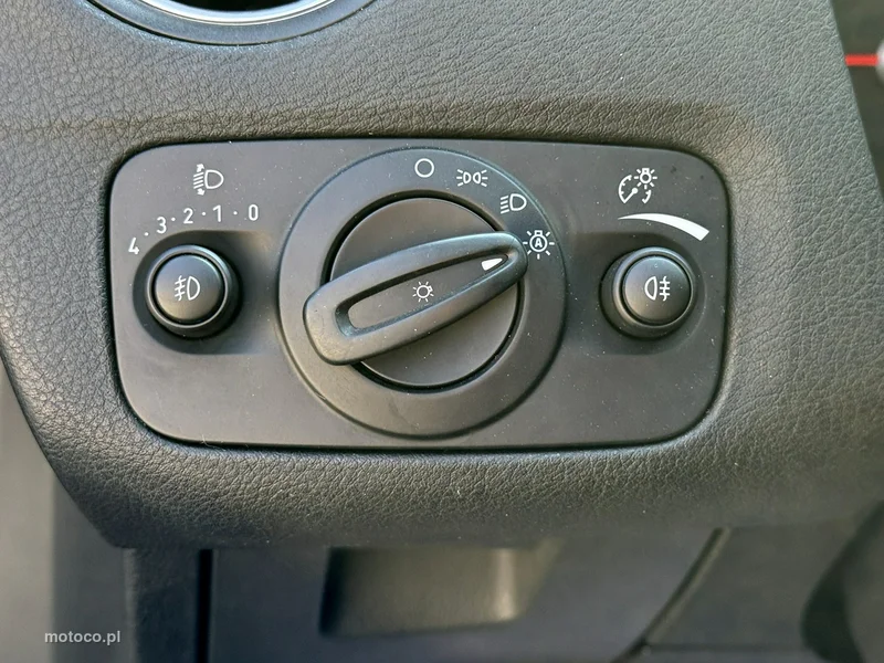 Ford Mondeo IV 17