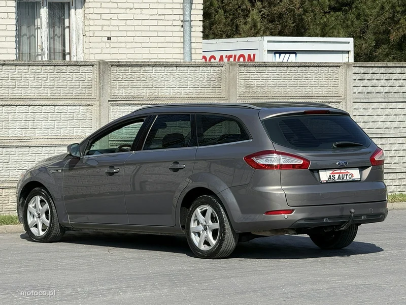Ford Mondeo IV 36