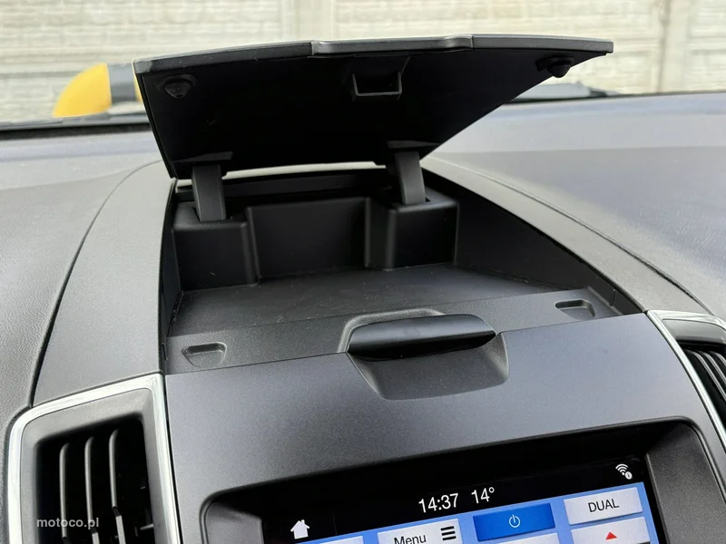 Ford S-Max II 21