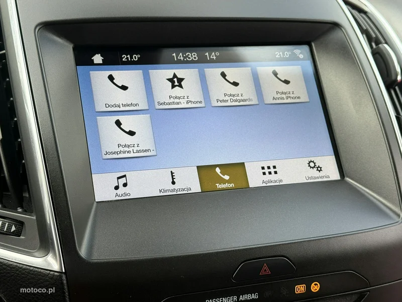 Ford S-Max II 43