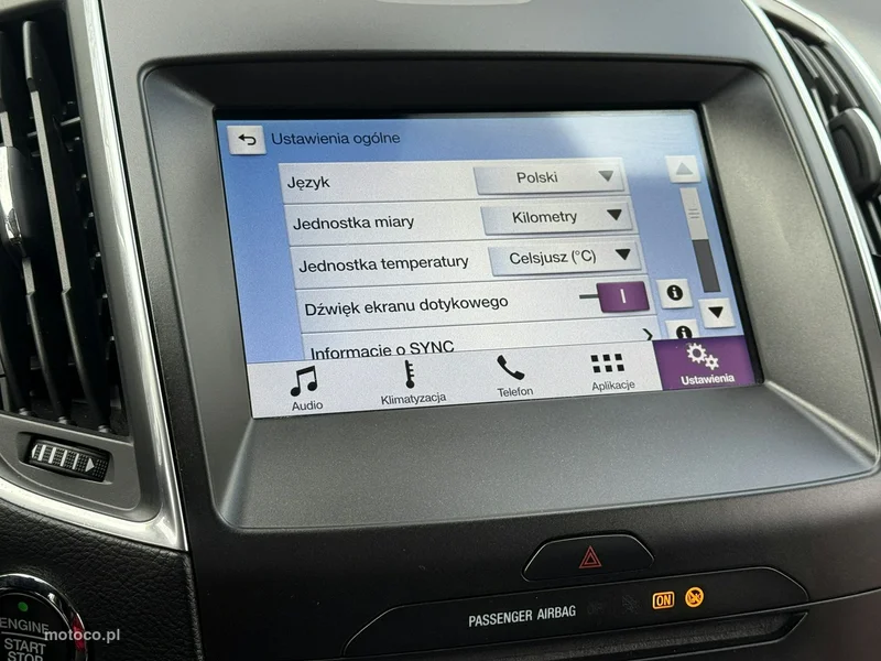 Ford S-Max II 46