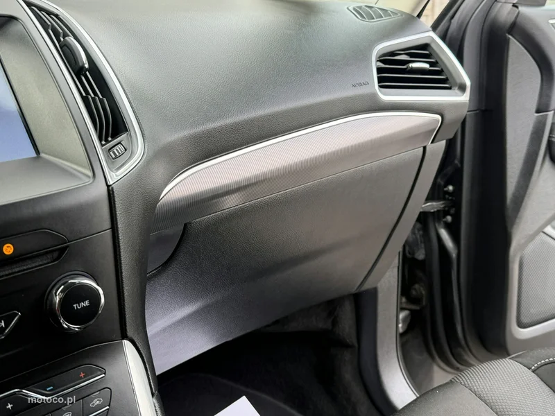 Ford S-Max II 70