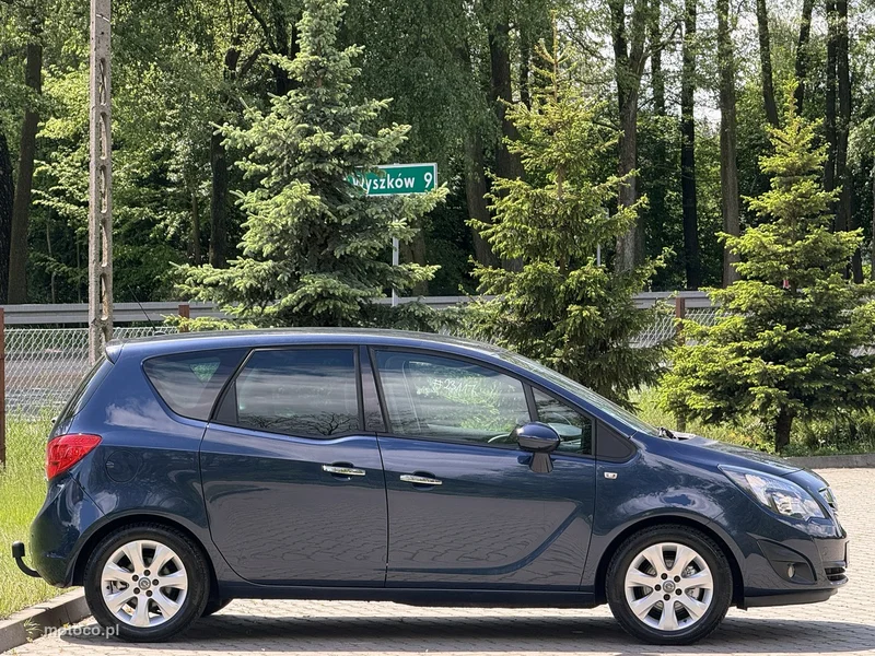 Opel Meriva B 30