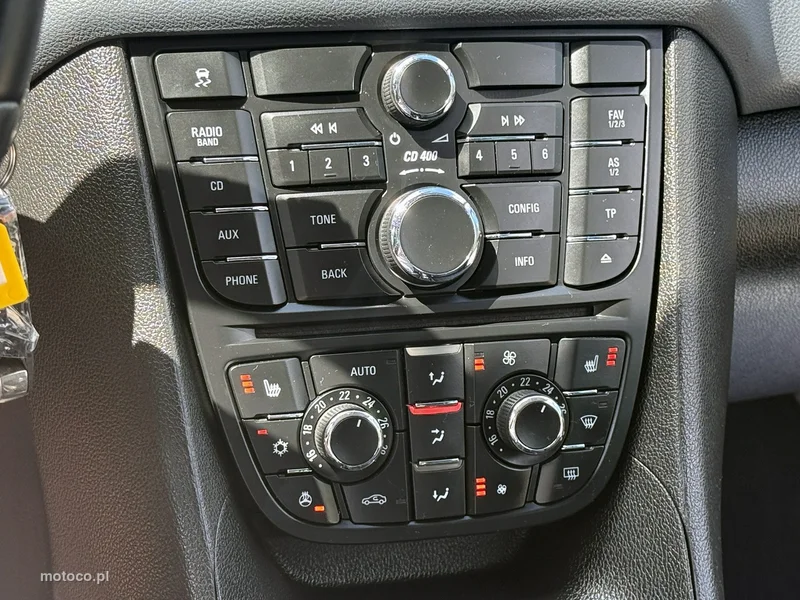Opel Meriva B 8