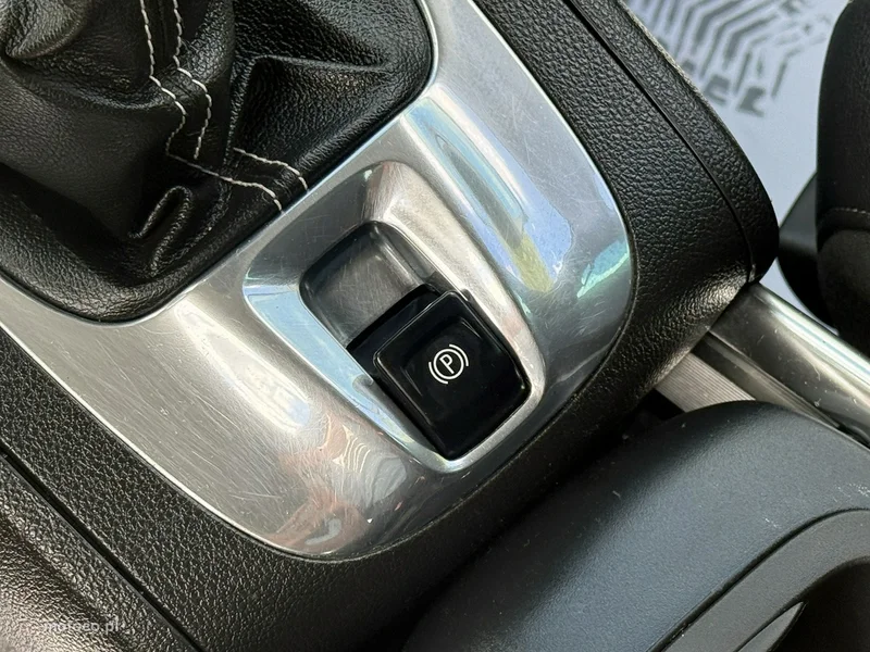 Opel Meriva B 9