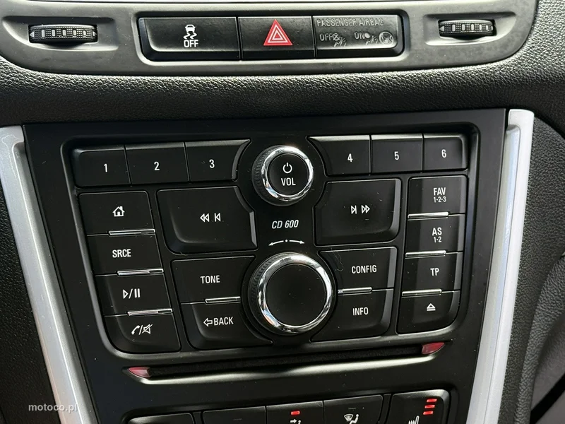Opel Mokka A 8