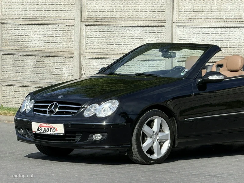 Mercedes-Benz CLK C209 350 29