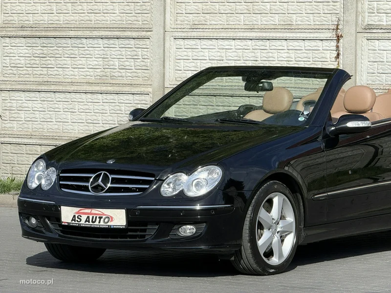 Mercedes-Benz CLK C209 350 31