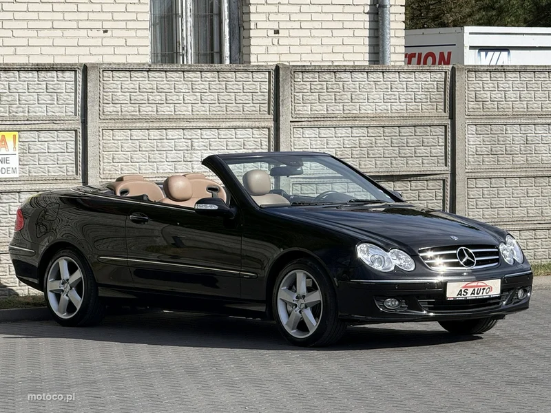 Mercedes-Benz CLK C209 350 36