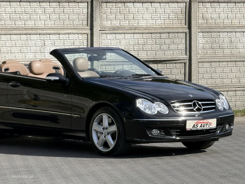 Mercedes-Benz CLK C209 350 37