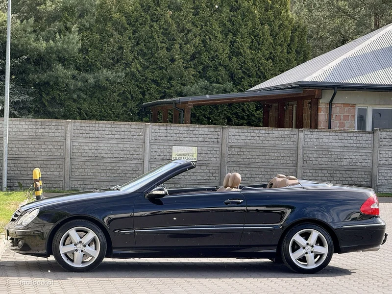 Mercedes-Benz CLK C209 350 39