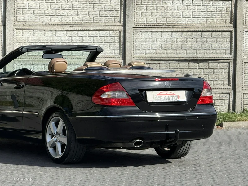 Mercedes-Benz CLK C209 350 43