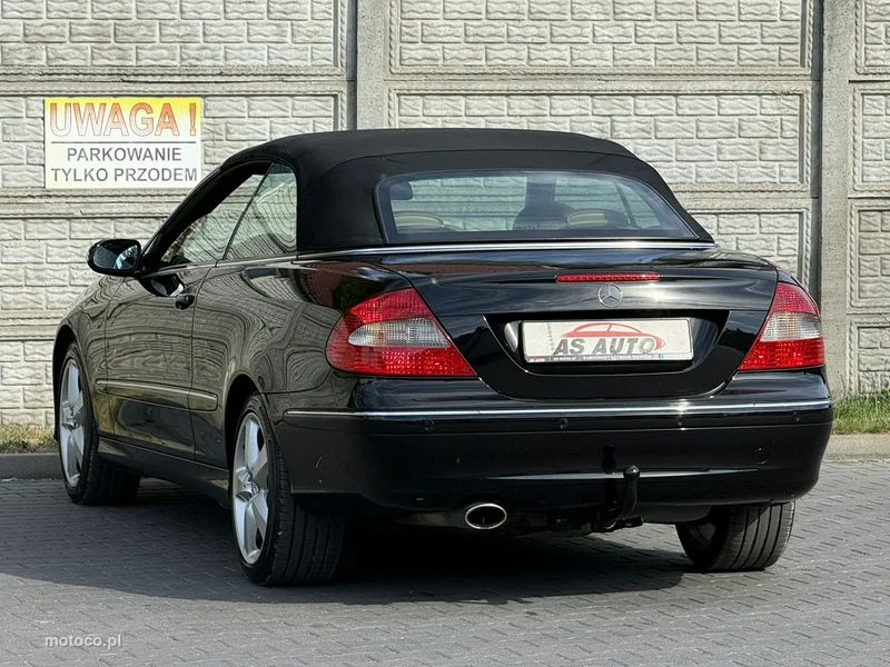 Mercedes-Benz CLK C209 350 7