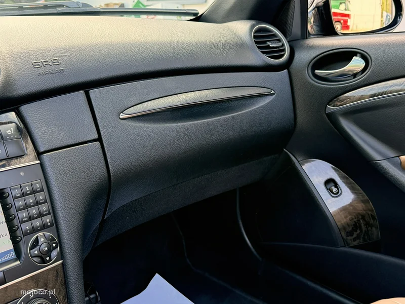Mercedes-Benz CLK C209 350 62