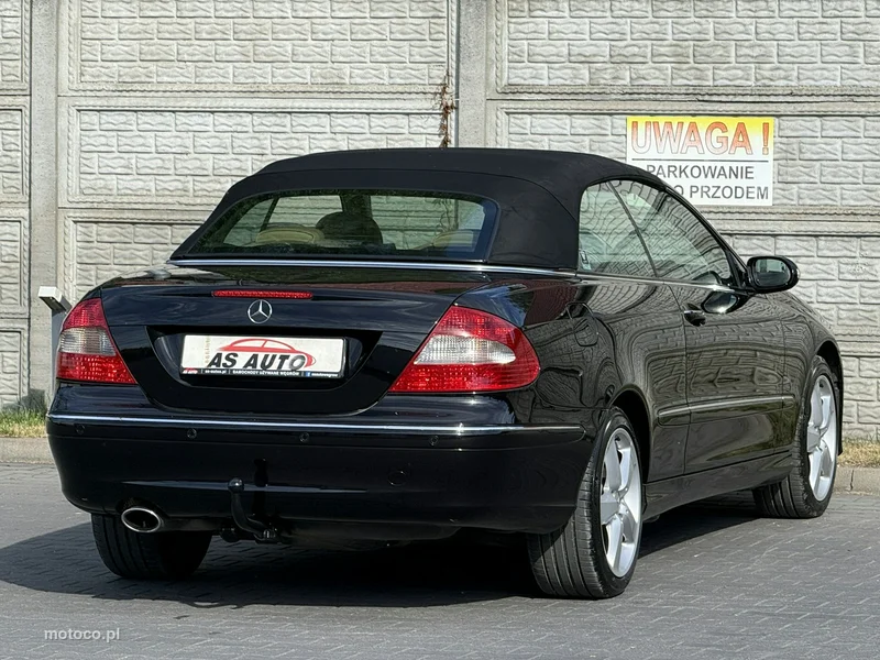 Mercedes-Benz CLK C209 350 8
