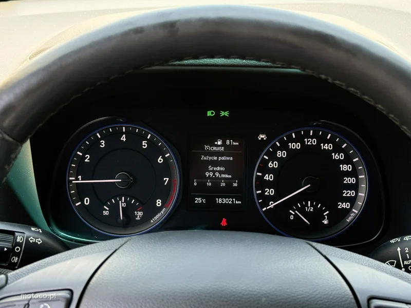 Hyundai KONA 56