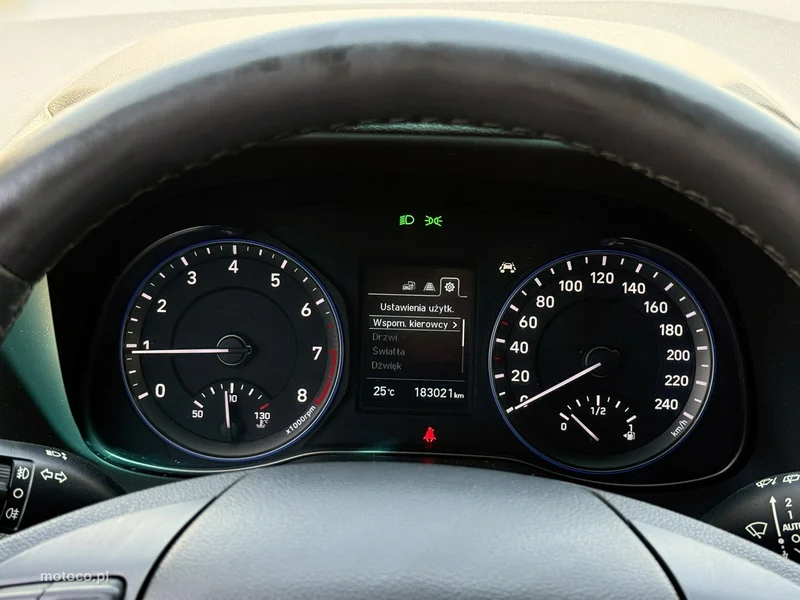 Hyundai KONA 58