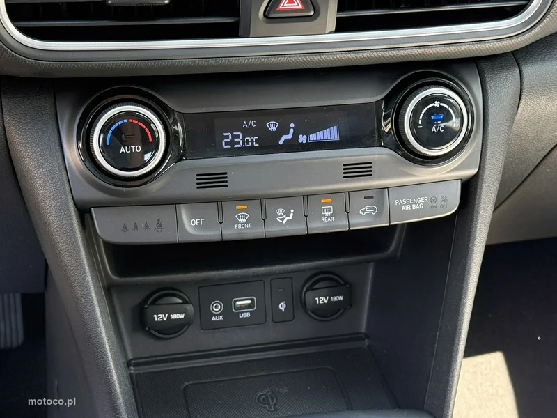 Hyundai KONA 8