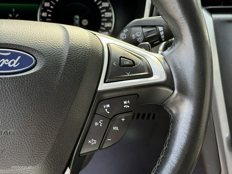 Ford Mondeo V 14