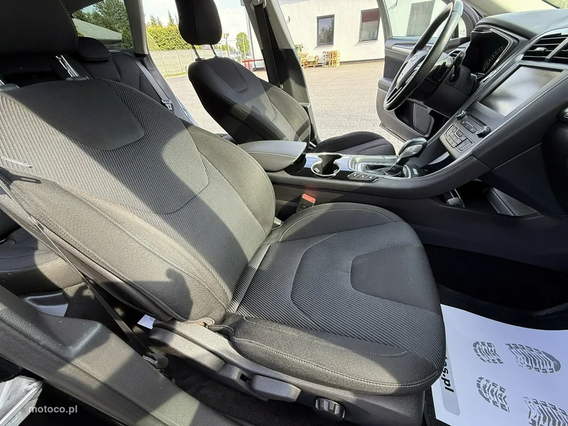 Ford Mondeo V 23