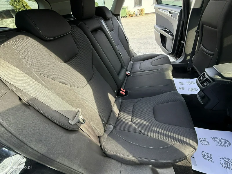 Ford Mondeo V 25