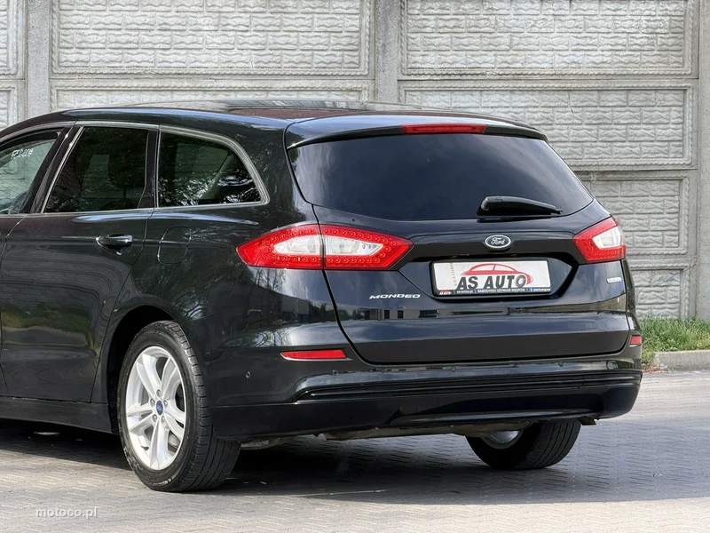 Ford Mondeo V 42