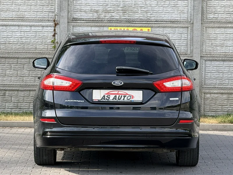 Ford Mondeo V 43