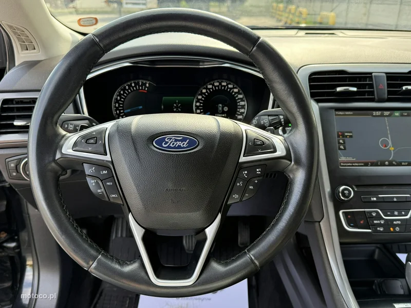 Ford Mondeo V 53