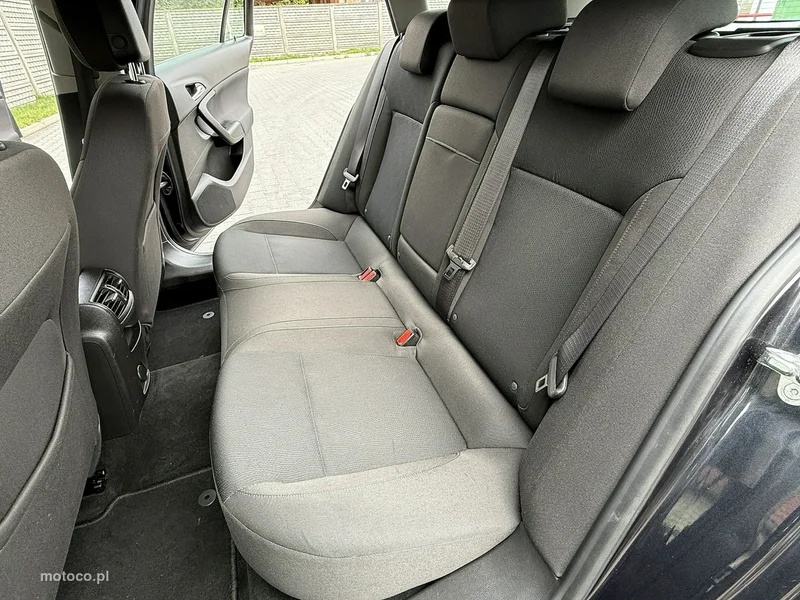 Opel Insignia A 12