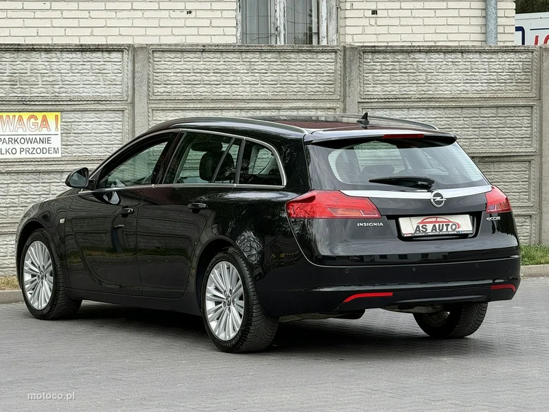 Opel Insignia A 32