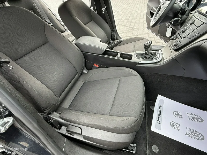 Opel Insignia A 52