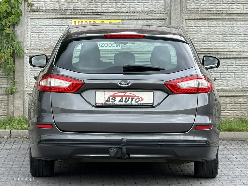 Ford Mondeo V 39