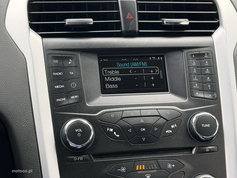 Ford Mondeo V 47