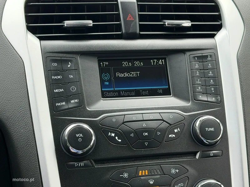 Ford Mondeo V 7