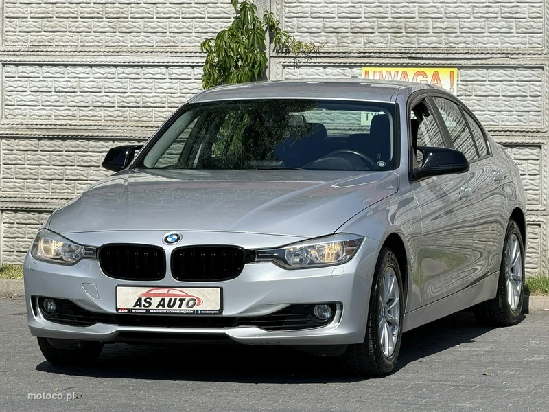 BMW Seria 3 F30 320 2