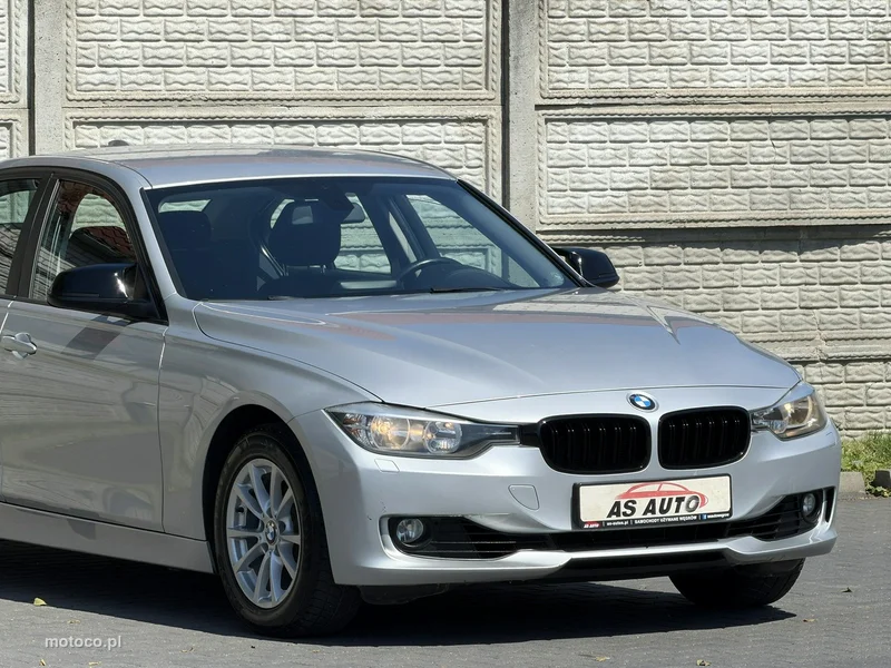 BMW Seria 3 F30 320 33