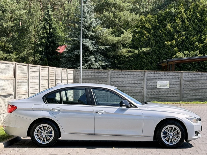 BMW Seria 3 F30 320 37