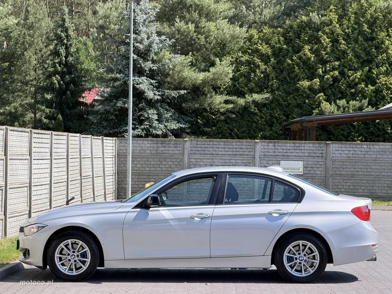 BMW Seria 3 F30 320 38