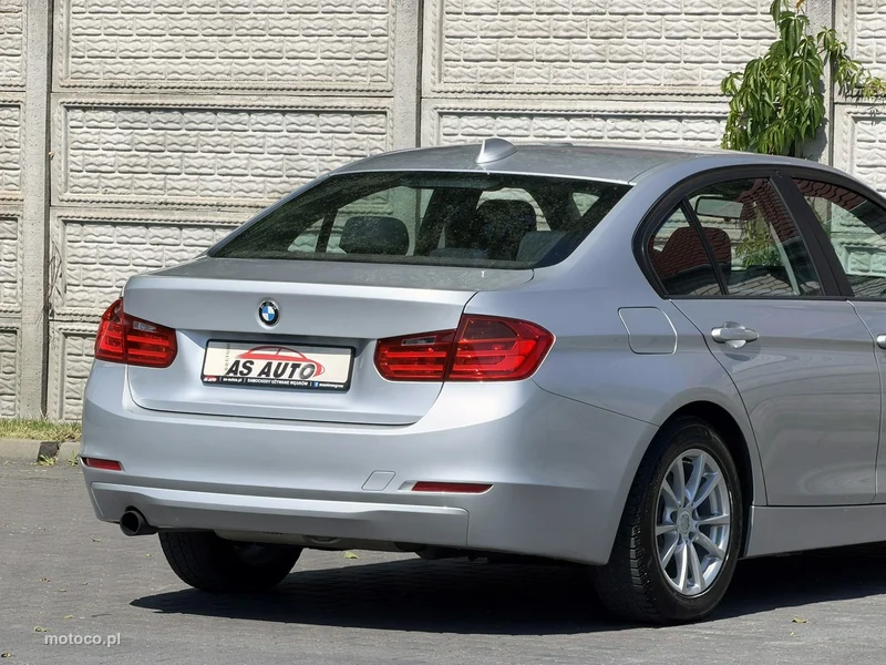 BMW Seria 3 F30 320 44