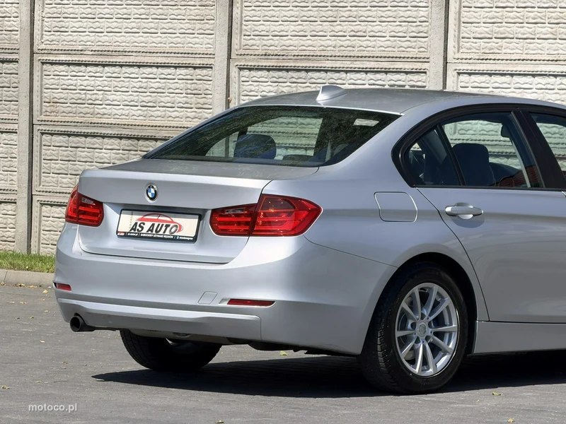 BMW Seria 3 F30 320 46