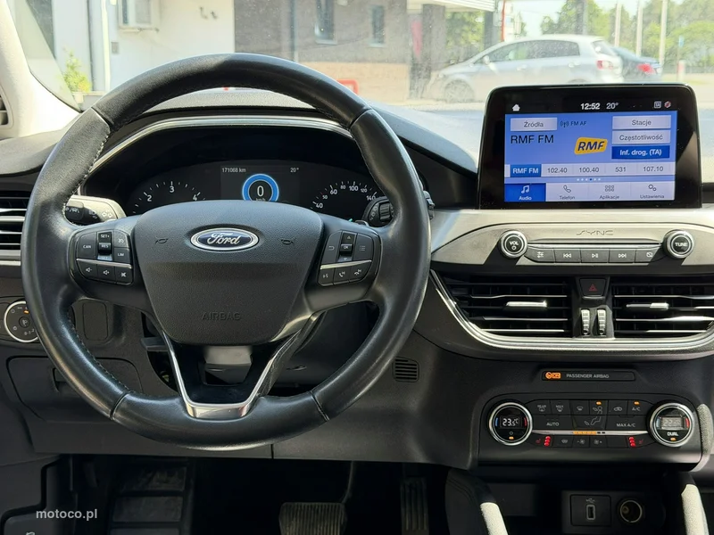 Ford Focus IV 46