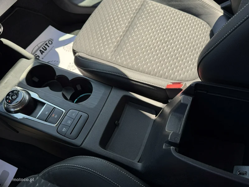 Ford Focus IV 60