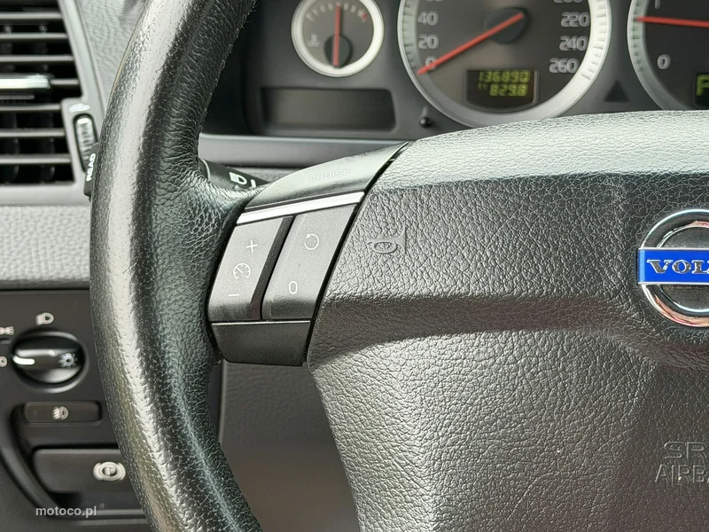 Volvo XC 90 22