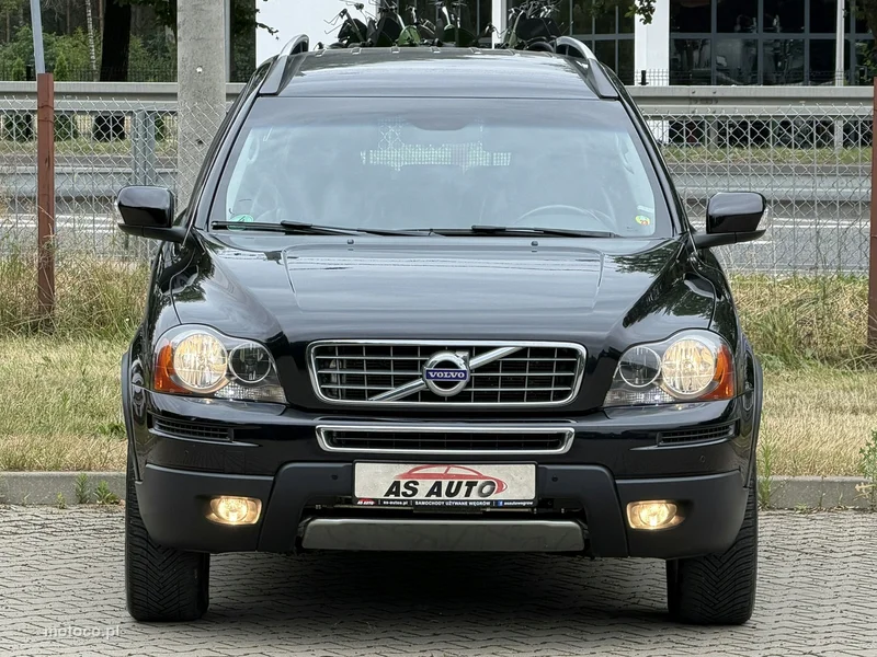 Volvo XC 90 30
