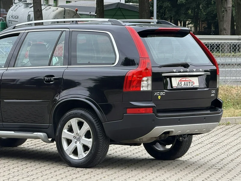 Volvo XC 90 38