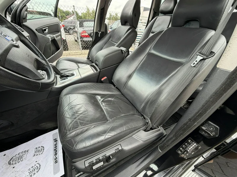 Volvo XC 90 10