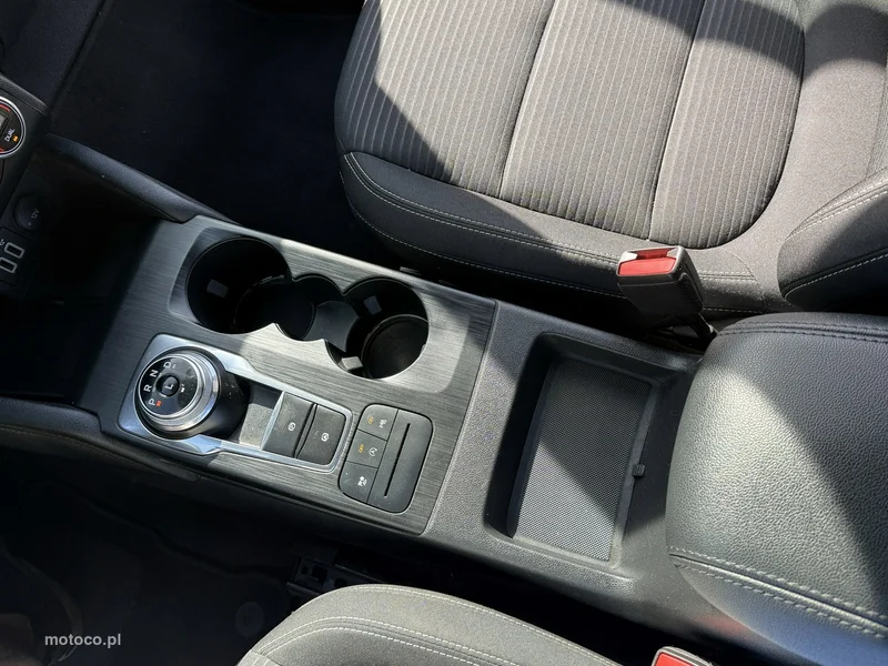 Ford Kuga III 16