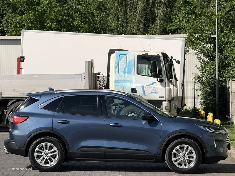 Ford Kuga III 46