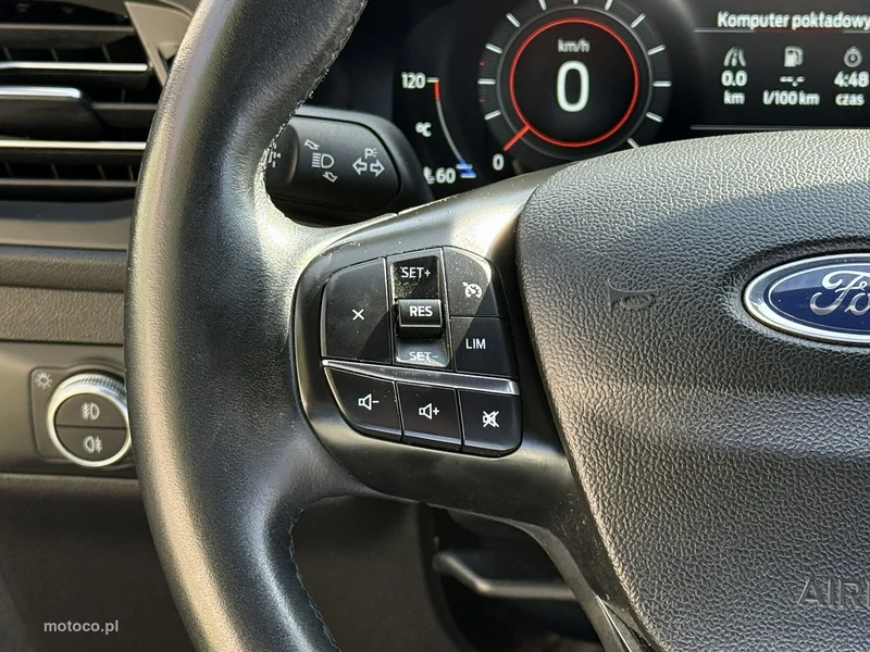 Ford Kuga III 9